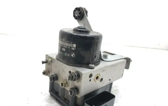 BMW 3 E46 ABS Pump 6751767