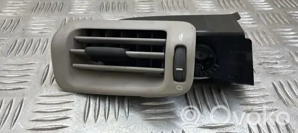 Volvo V70 Rear air vent grill 06E5365