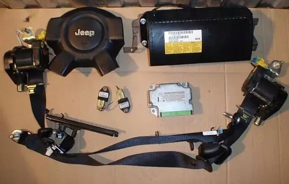 Chrysler Liberty I Airbag set 