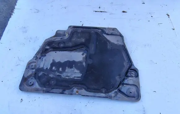 Land Rover Evoque I Engine splash shield/under tray 