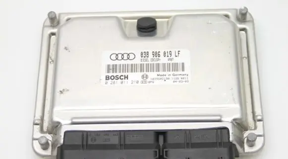 Audi A4 S4 B6 8E 8H Engine control unit/module 038906019LF