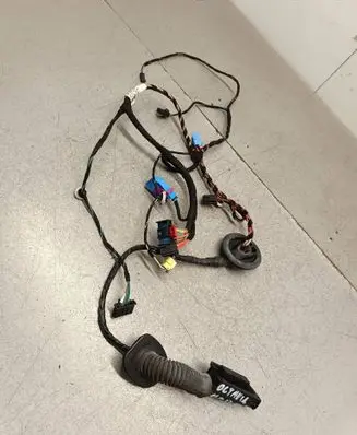 Skoda Octavia Mk3 (5E) Front door wiring loom 