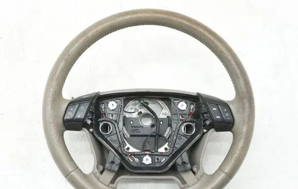 Volvo XC90 Steering wheel 30680843