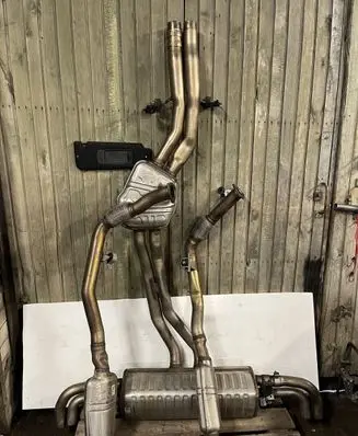 Muffler/silencer