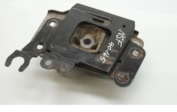 Ford Mondeo MK IV Engine mount bracket 6G91-7M121-BC