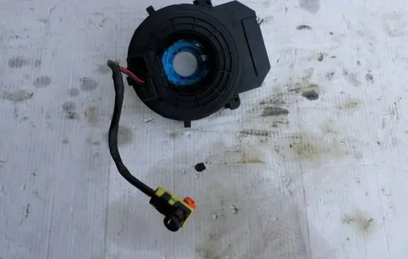 KIA Carens III Airbag slip ring squib (SRS ring)