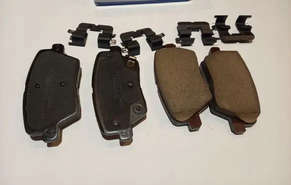 Hyundai i30 Brake pads (rear) 58302G4A30