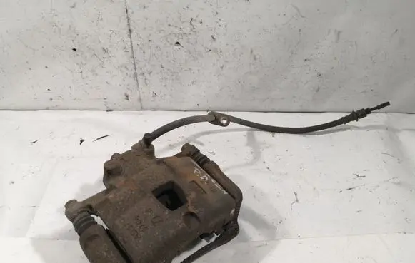 Subaru Impreza II Front brake caliper
