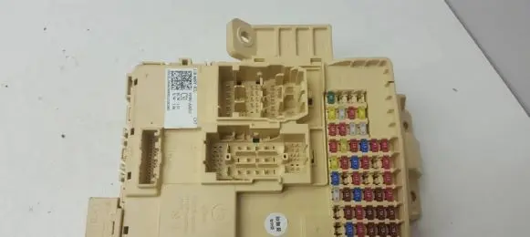 Hyundai Elantra VII Fuse box set 91950-AA310