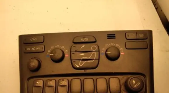 Volvo S80 Climate control unit 9472420 13450235