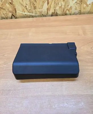 Volvo V40 Battery box tray cover/lid 31328974 E00023121