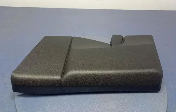 Maserati Levante Other sill/pillar trim element 670040376