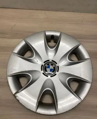 BMW 5 E60 E61 R16 wheel hub/cap/trim 14121810 36136762654