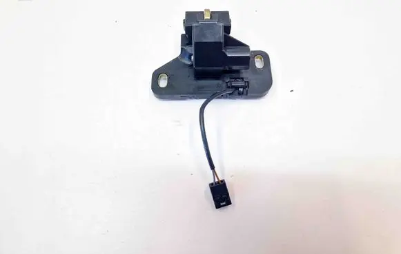 Mercedes-Benz SL R129 Rear door lock loop/hook striker 1298201810 A1298201810