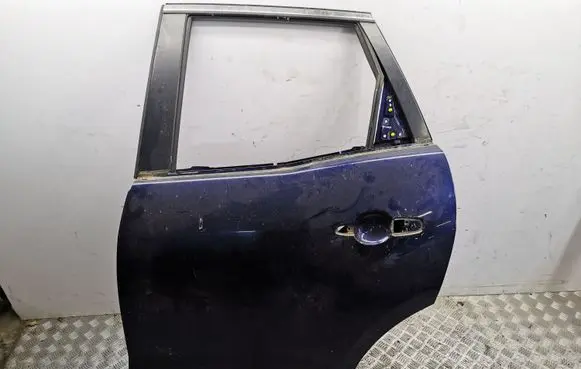 Mazda CX-7 Rear door