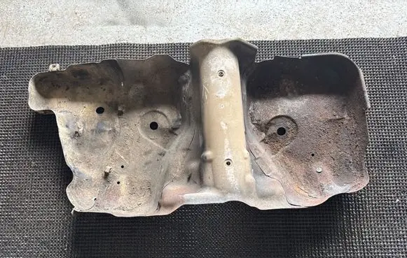 Land Rover Discovery Sport Fuel tank bottom protection GK729B007
