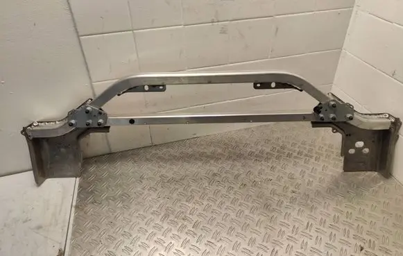 Volvo V60 Hybrid/electric vehicle battery bracket 