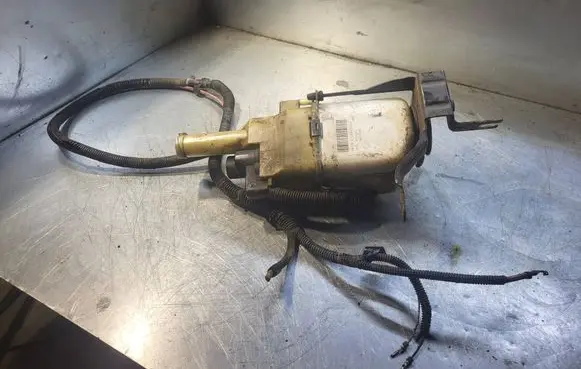 Opel Astra G Power steering pump L32M020700 26078682 9191970