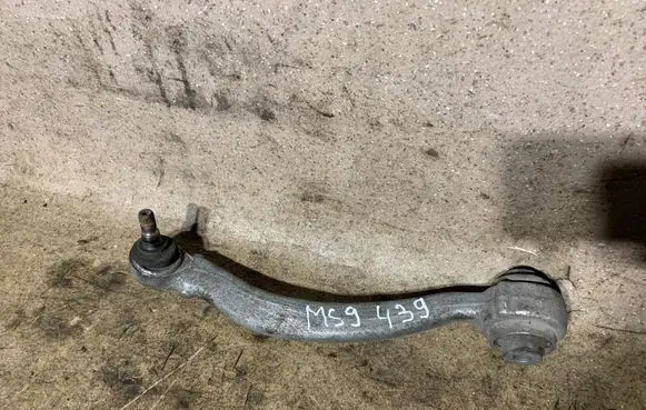 Mercedes-Benz SLK R172 Front lower control arm/wishbone 20446