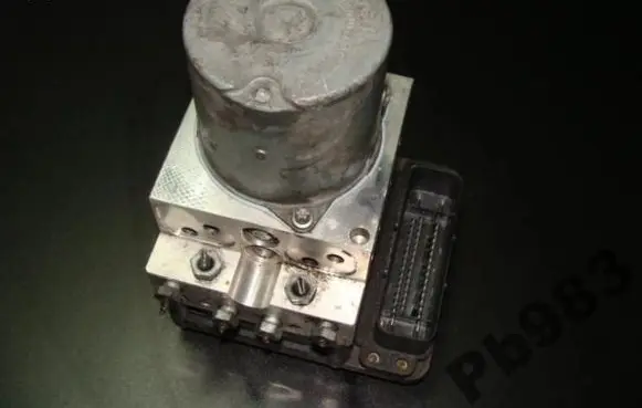 Mercedes-Benz E W211 ABS Pump A2114311212