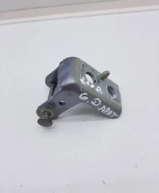 Peugeot 2008 II Rear door lower hinge
