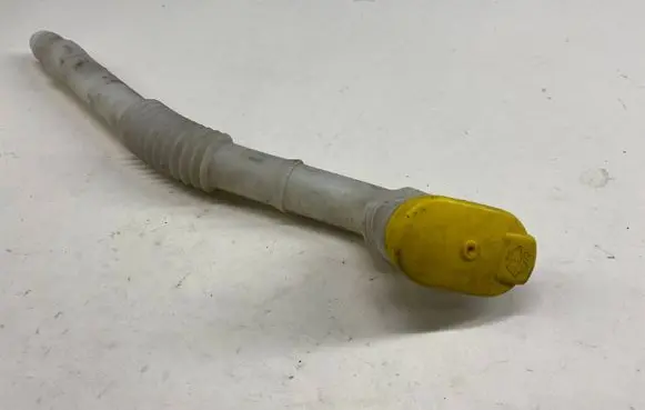 Renault Scenic II - Grand scenic II Window washer liquid tank fill tube 8200107319 8200107320 8200107319A