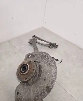 Audi Q5 SQ5 Front wheel hub spindle knuckle 4G0407242C