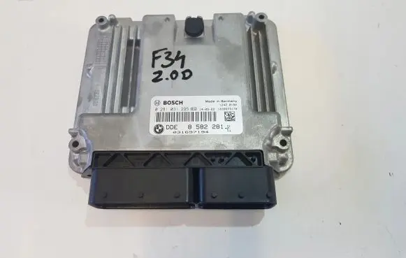 BMW 3 F30 F35 F31 Engine control unit/module ECU 8582281