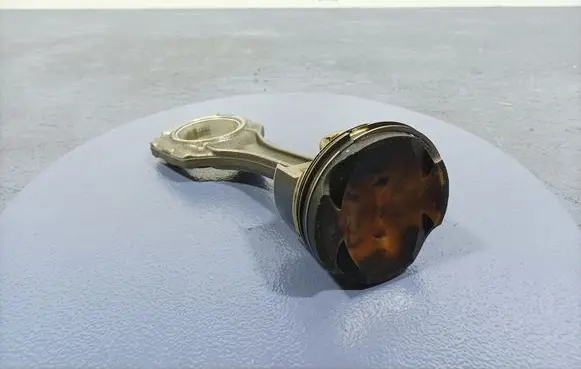 BMW M3 Piston 8745624