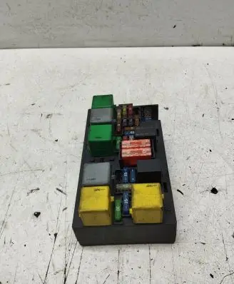 Mercedes-Benz ML W164 Fuse module A1645400072 15444646