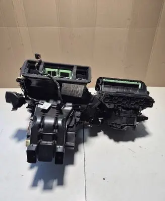 Volkswagen Jetta VII Heater blower motor/fan resistor 5QM816002Q 5Q1819021H T859049A