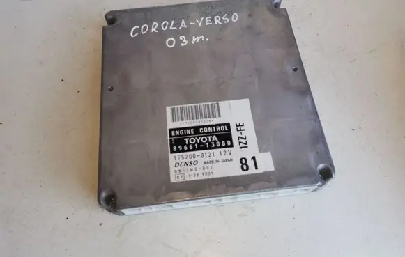 Toyota Corolla Verso E121 Engine control unit/module 8966113080