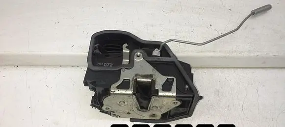 BMW 7 E65 E66 Front door lock 7167072