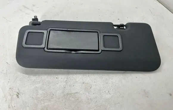 Dodge Hornet Sun visor 7QH36U3RAA 68536074AA
