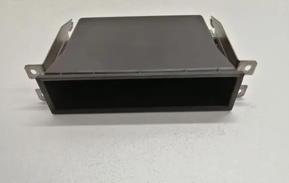 Mitsubishi Pajero Glove box central console 