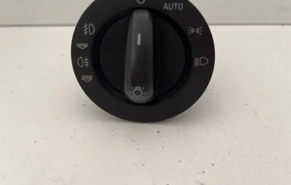 Audi Q7 4L Light switch 4F2941531D
