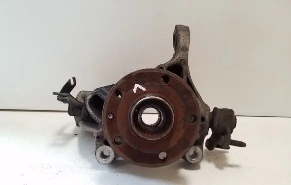 Volkswagen Golf VII Front wheel hub 5Q0407257A