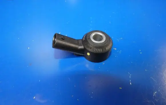 Mercedes-Benz A W177 Detonation knock sensor A0009057304