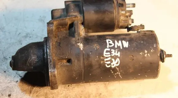BMW 5 E34 Starter motor 1005821506