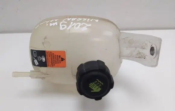 Nissan Micra K14 Coolant expansion tank/reservoir