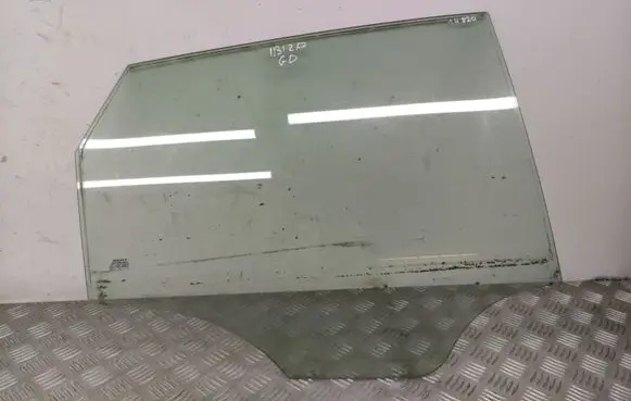 Rear door window glass