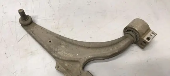 Opel Astra J Front lower control arm/wishbone