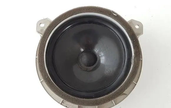 Lexus CT 200H Rear door speaker 8616076060 EAS16P796A5