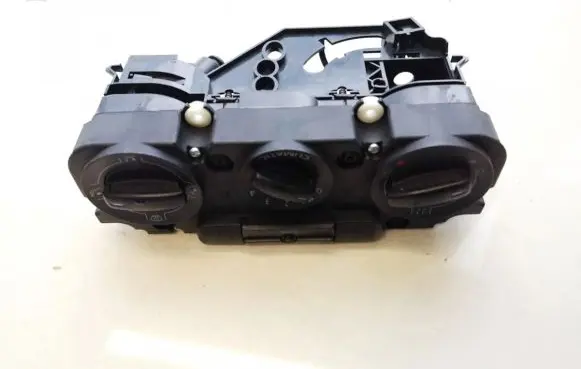 Volkswagen Touran I Climate control unit 537011cf