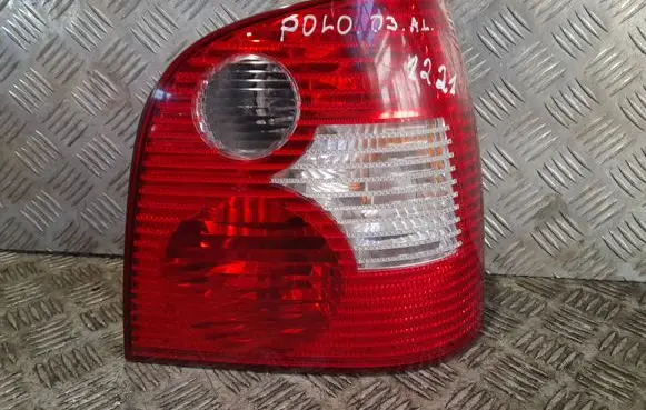 Volkswagen Polo IV 9N3 Rear/tail lights 6q6945096G