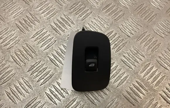 Volvo XC60 Electric window control switch 31433408