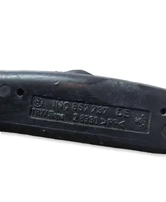 Audi A4 S4 B5 8D Front seatbelt 1HO857737DE