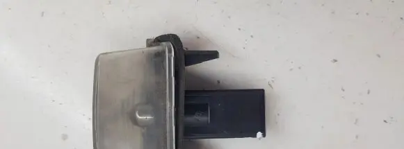 Citroen DS4 Number plate light