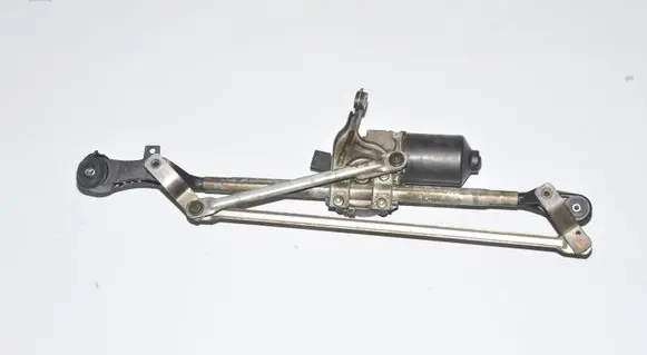 BMW M4 F82 F83 Front wiper linkage and motor 7267504 7260489