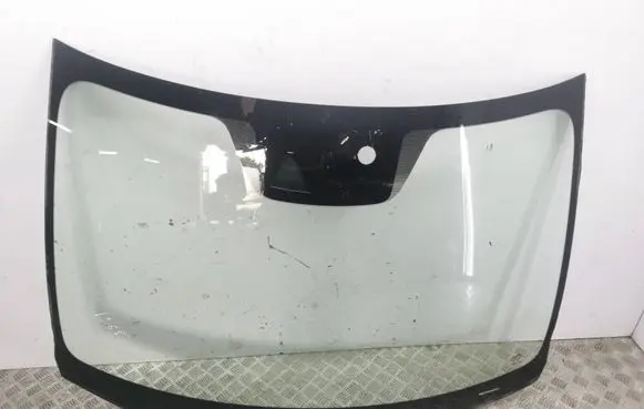 Nissan Leaf II (ZE1) Front windscreen/windshield window 